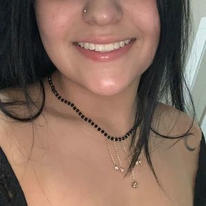 Meet your Posher, Manuela